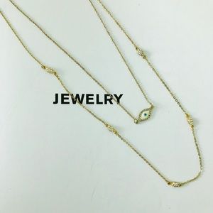 Set of 2 gold necklaces